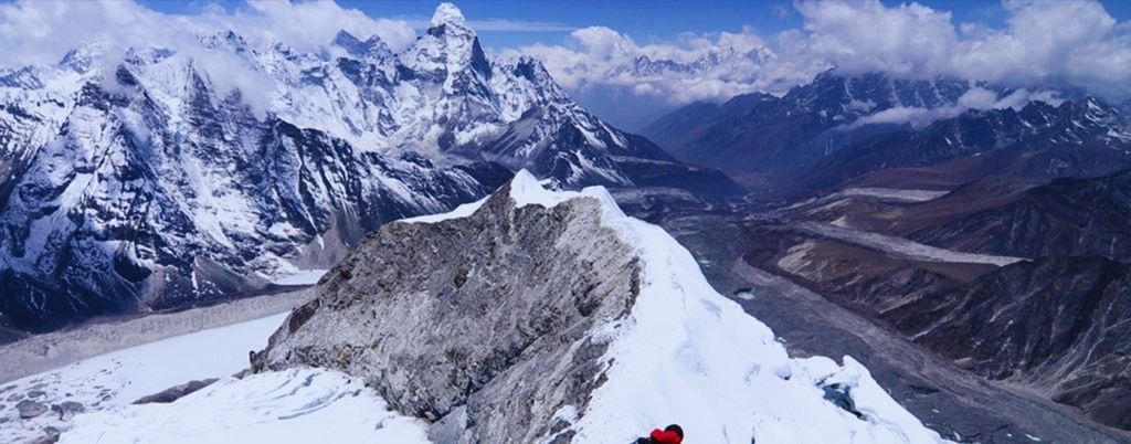 Hiunchuli Peak Climbing